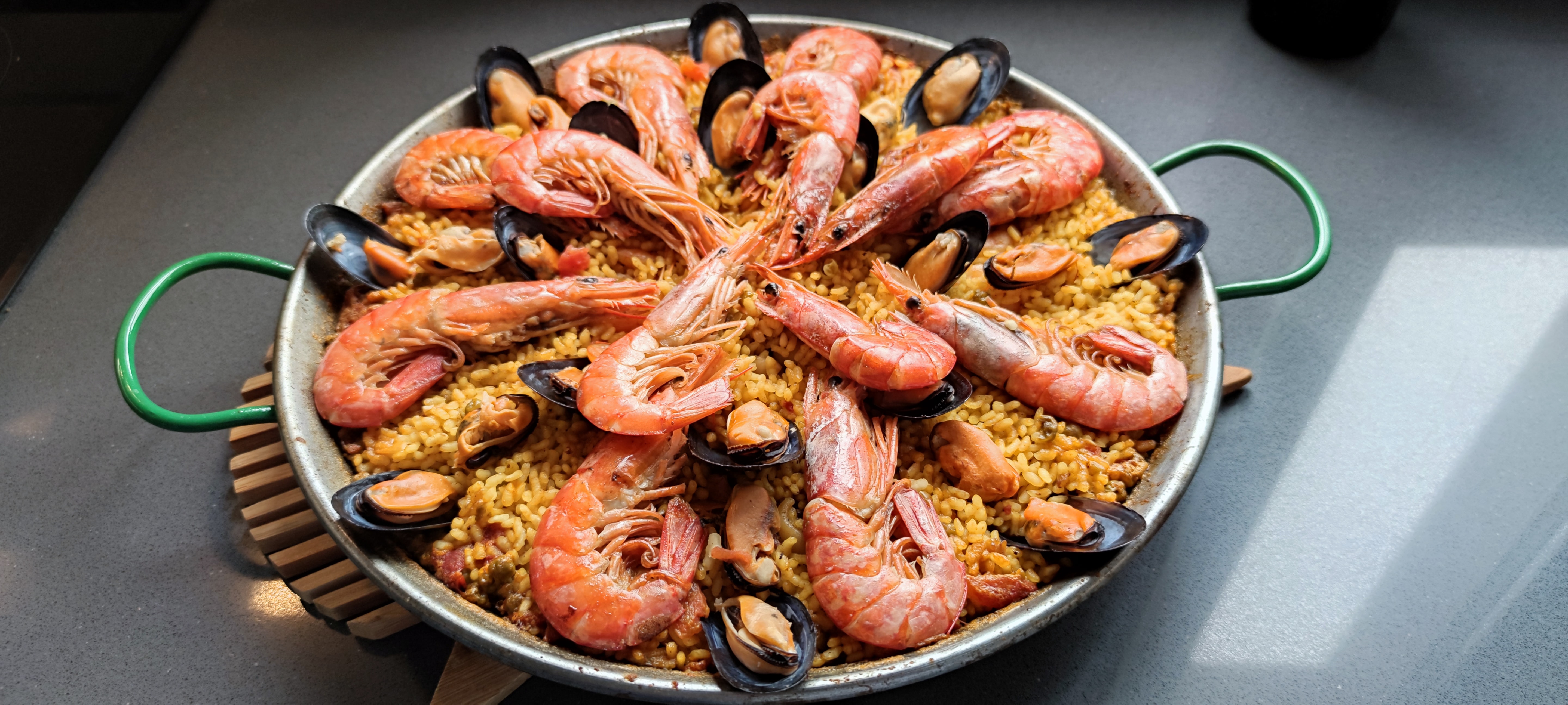 Shrimp and Mussels